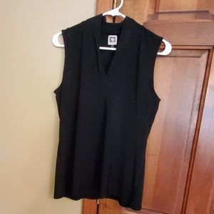 Anne Klein, silky v-neck sleeveless top, Large.